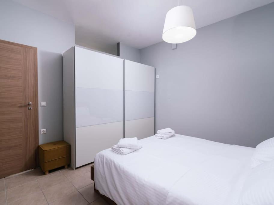Grekodes1821 Apartment *